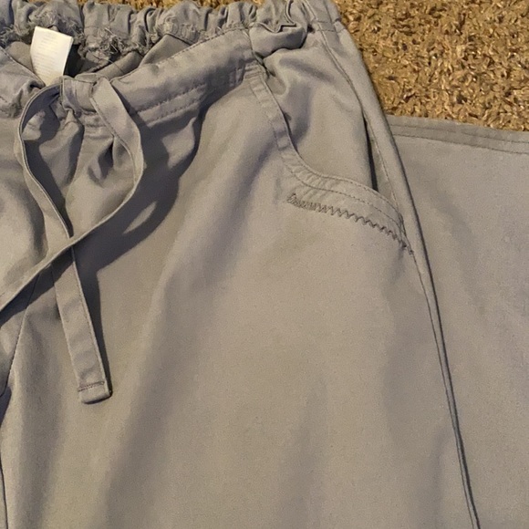 Gray Luxe by Cherokee Scrub Pants - Picture 4 of 6